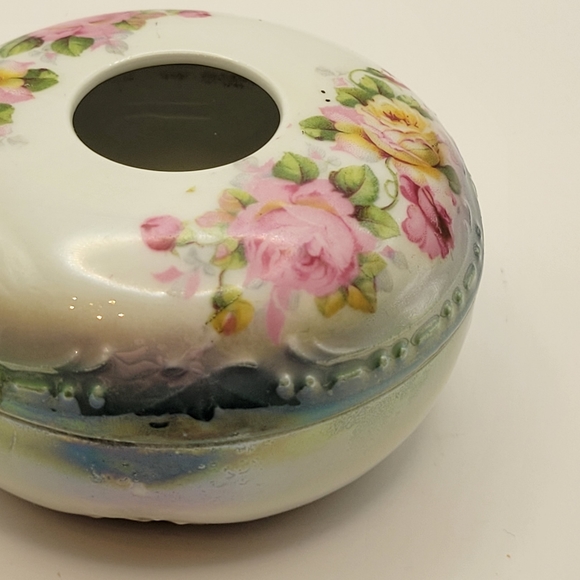 Vintage PK Selesia Porcelain  Floral Hair Receiver, Hand Painted Porcelain. - Picture 4 of 7